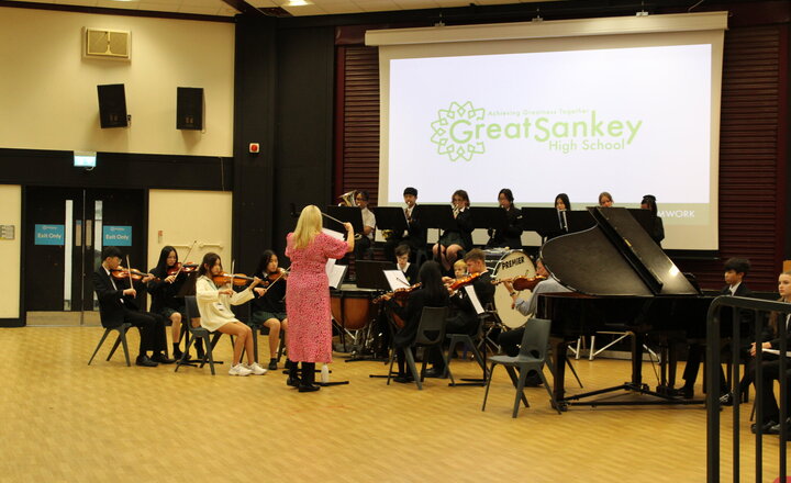 Image of Great Sankey High School Open Evening Draws Acclaim for its Vibrancy and Excellence